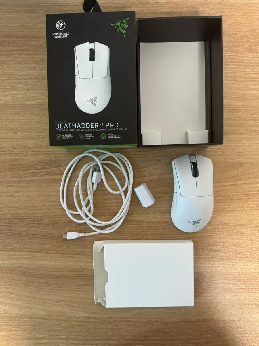 Deathder v3 pro white