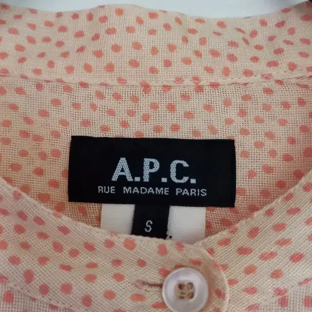 A.P.C 아페쎄 실크100% 블라우스 (55~마른66)