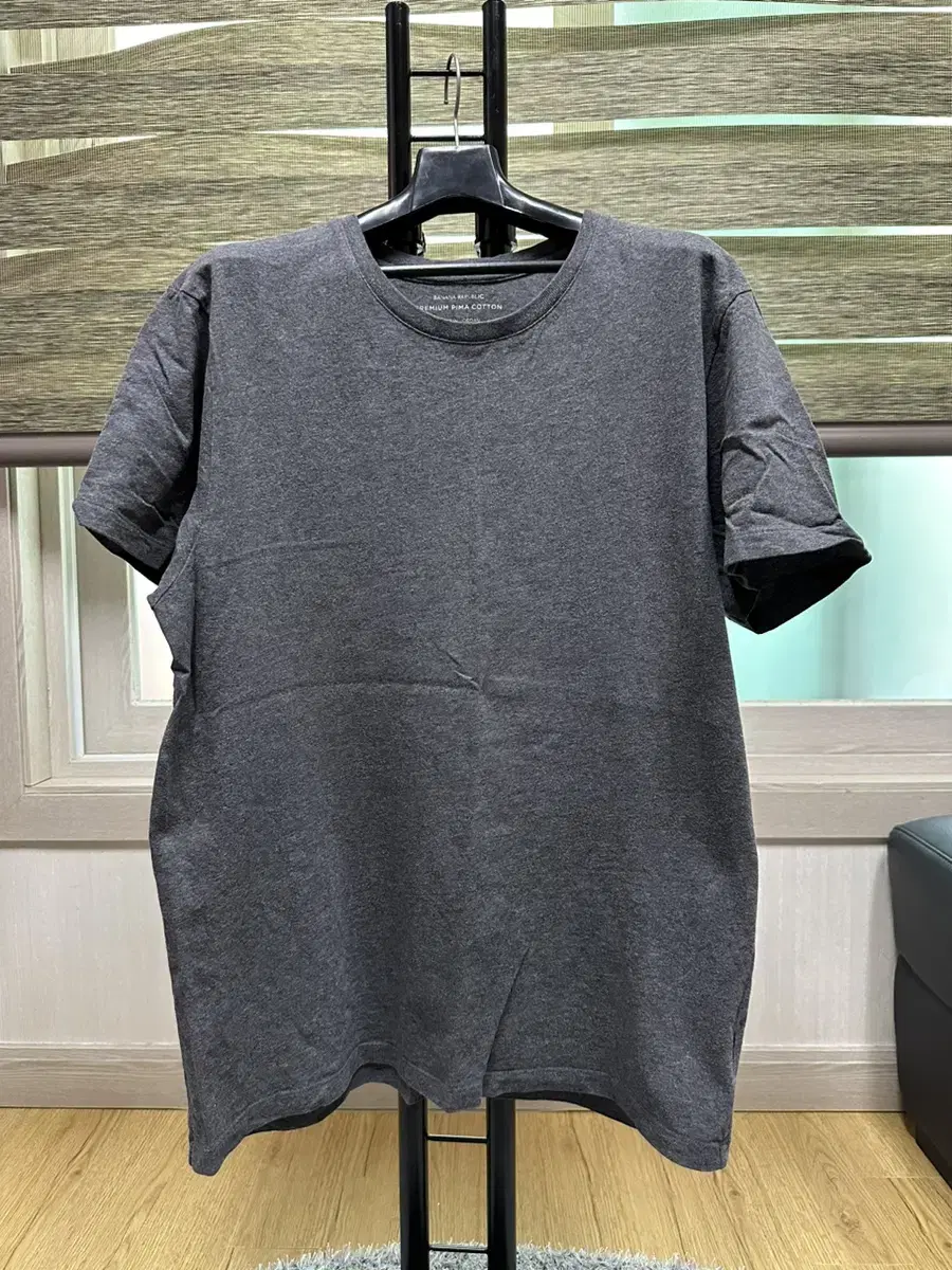 [M]650.Banana Republic Short Sleeve T-Shirt (Deep Gray)