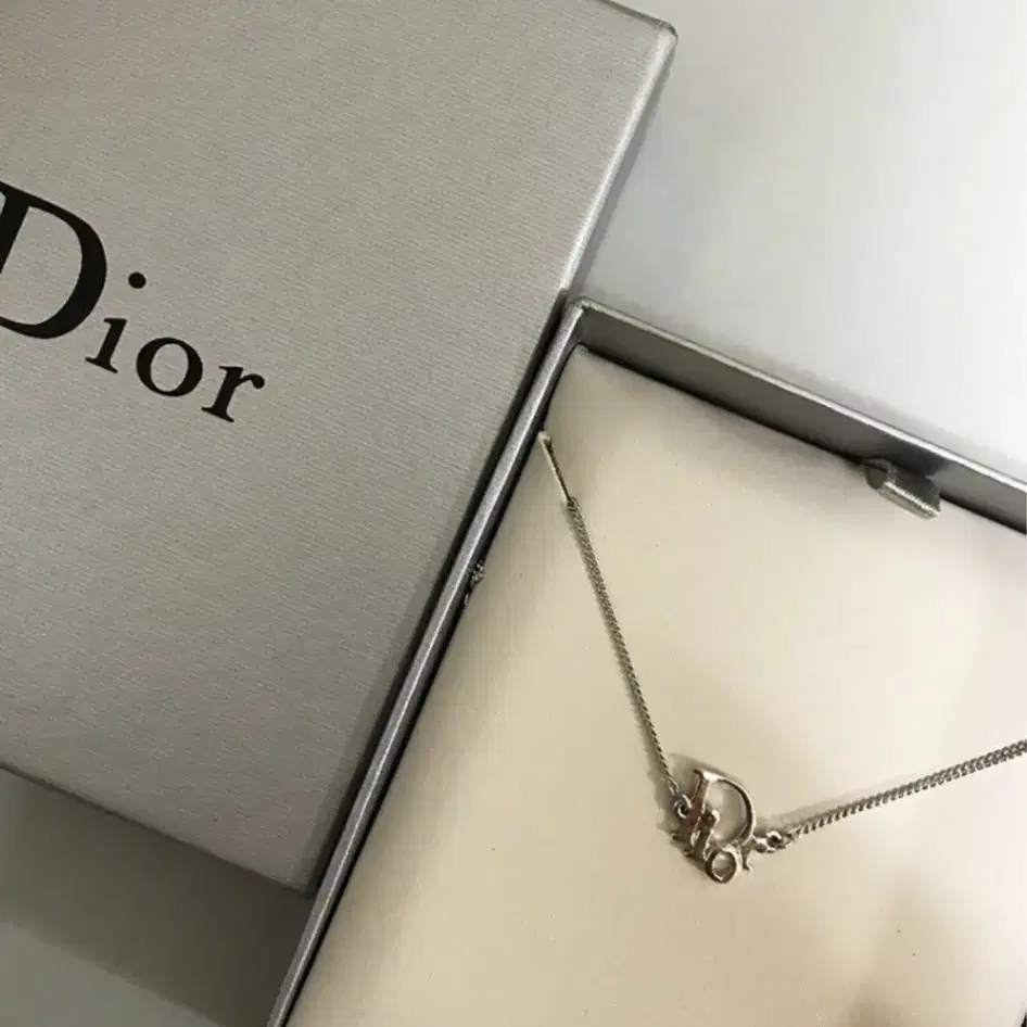 디올 dior 빈티지 팔찌