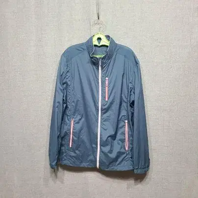 A48 Jisen Windbreaker