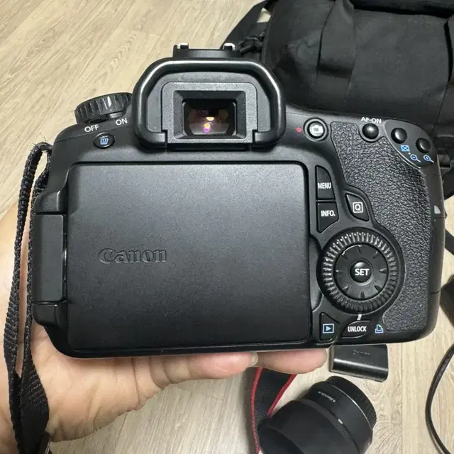 dslr canon eos 60D