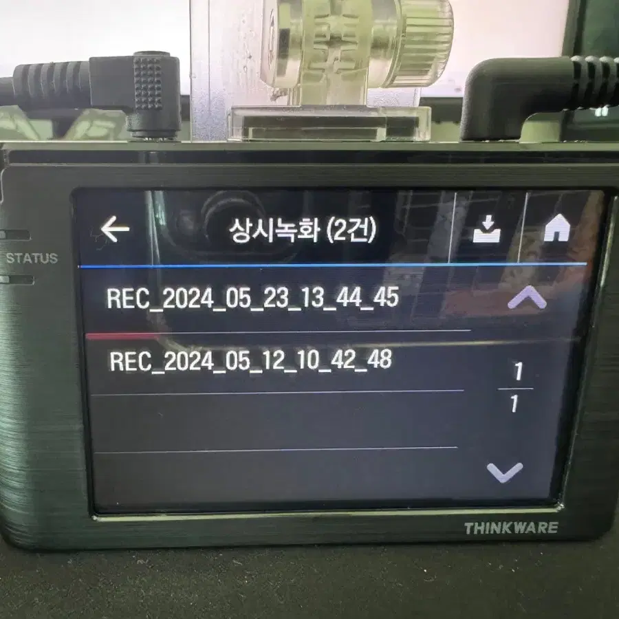 블랙박스 2채널 아이나비 옵티마2X FHD 32GB 팝니다. 0202A