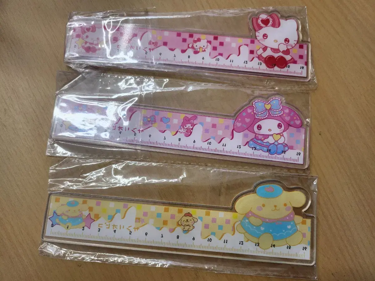 Sanrio Characters Ja Hello Kitty My Melody Pompompurin