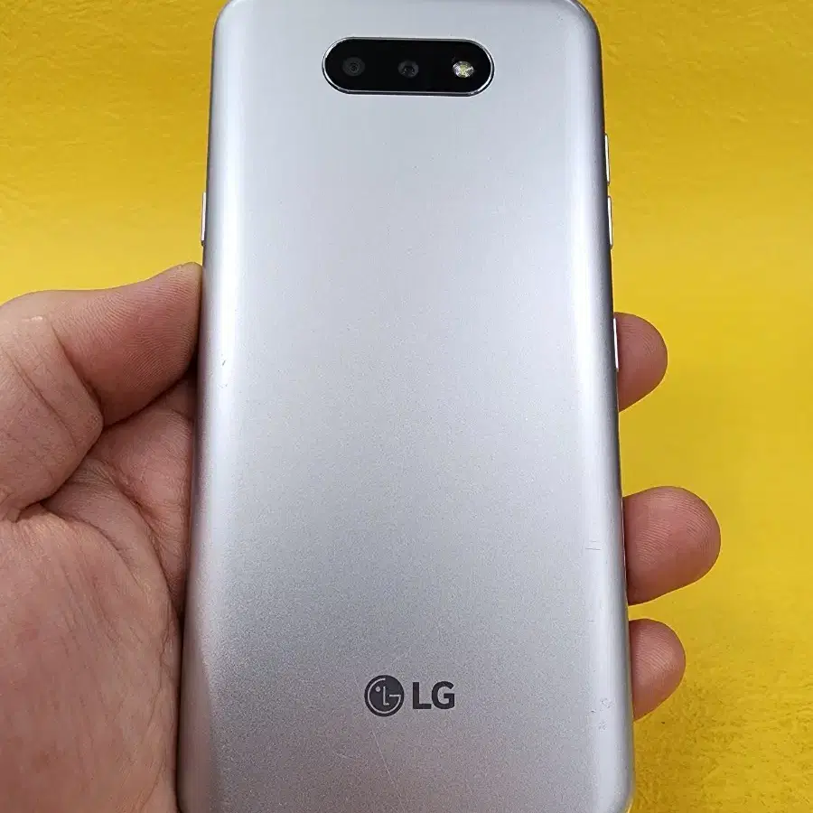 LG Q31 32기가 실버 *무잔상외관굿가성비굿굿~/#24064