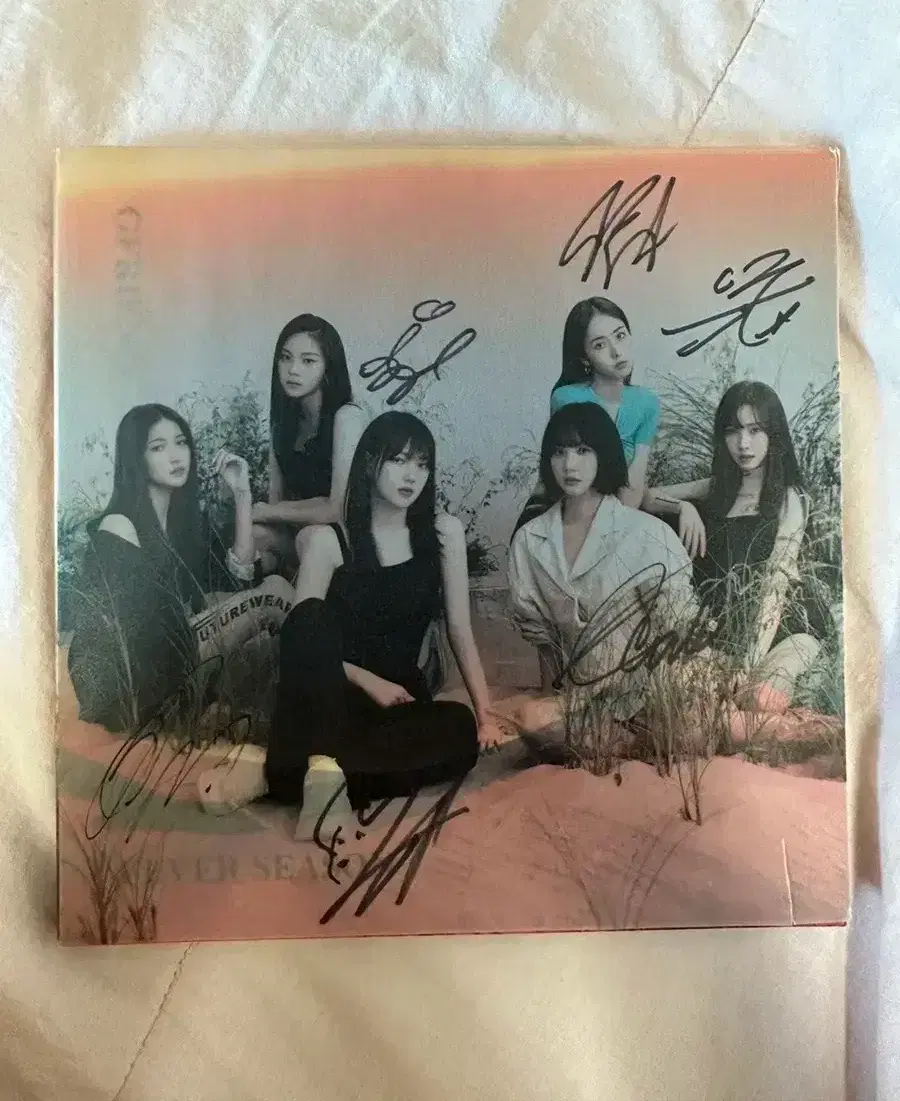 Gfriend signed album tropical.