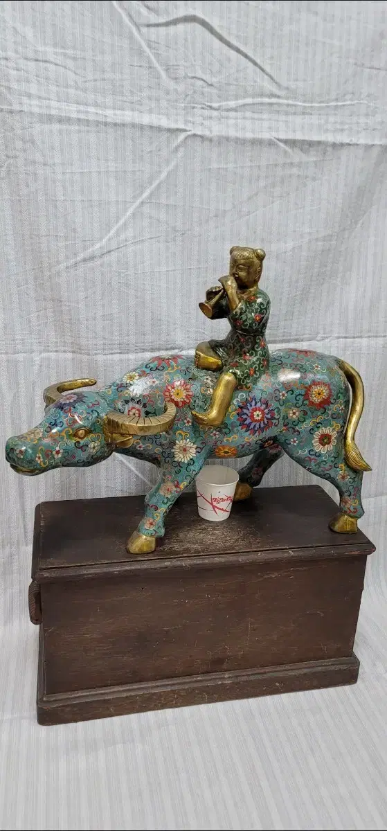 Large ox enamel (dongchilbo)