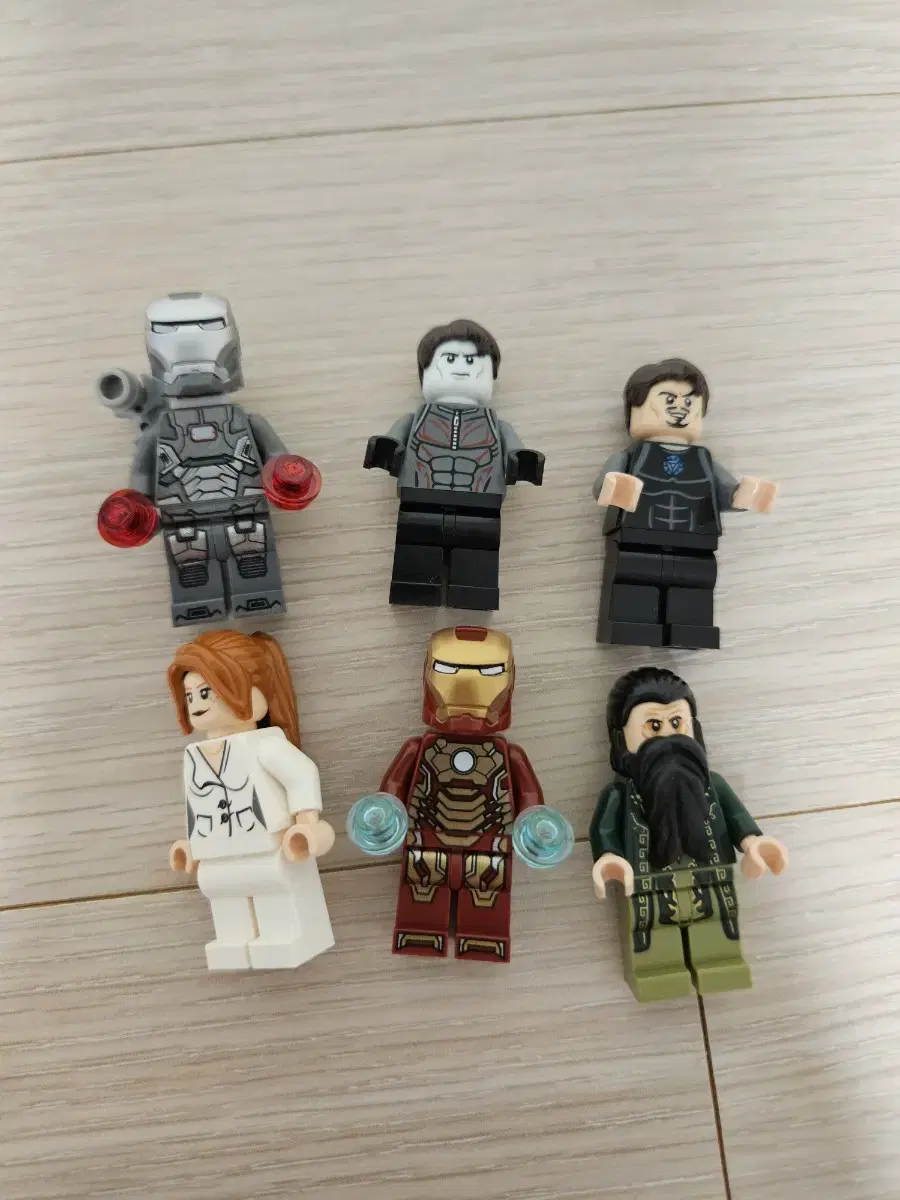 LEGO 76007 Minifigures for sale