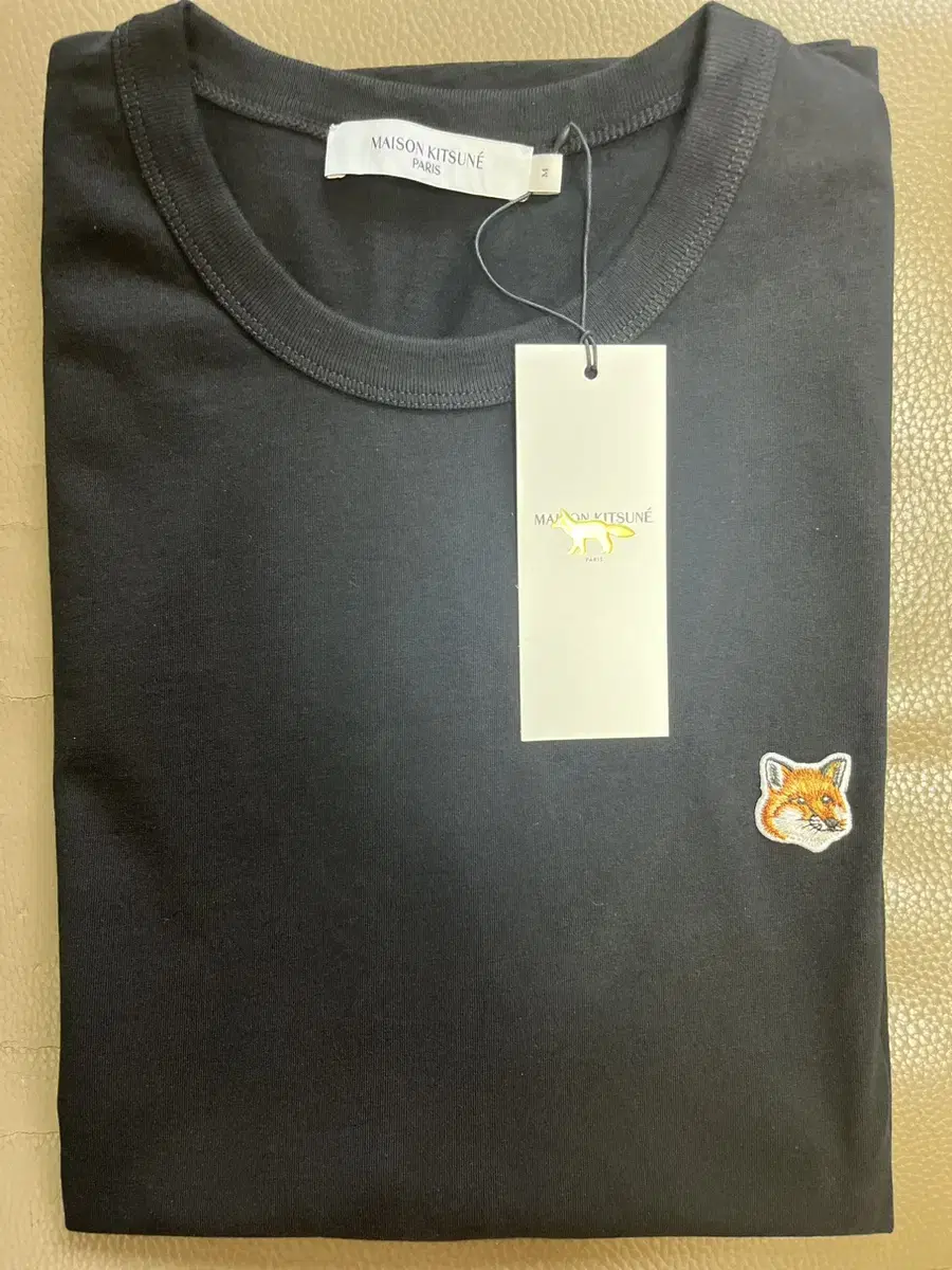 [New/Genuine/Registered] Maison Kitsune Foxhead short sleeve vahn size M