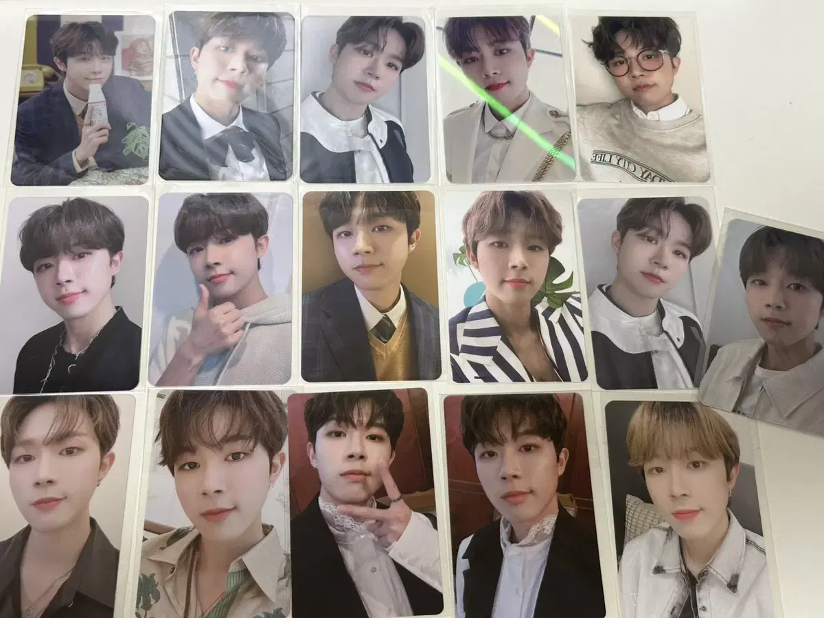 Golden Child kim donghyun Alpho unreleased photocard sells