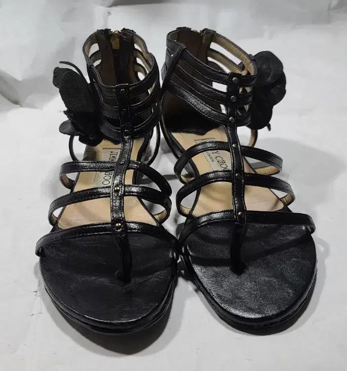 지미추(Jimmy Choo) 가죽샌들 36사이즈(230)