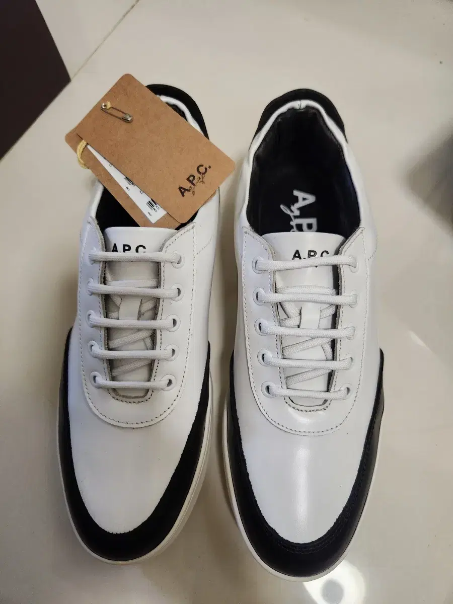 A.P.C. Golf Shoes 240