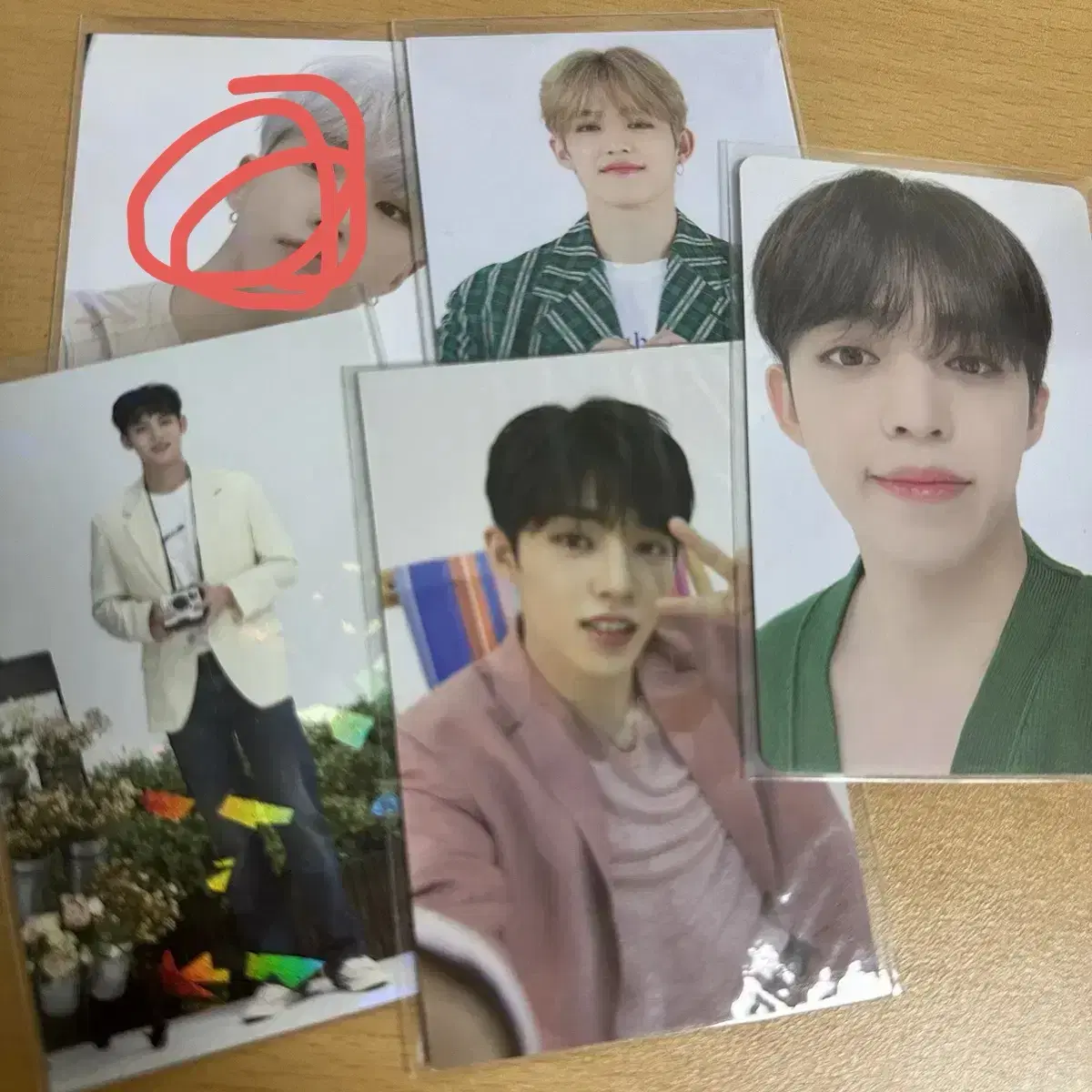 Seventeen s.coups hoshi mingyu Caran Caratland 2022 2021 seasons greetings Japan