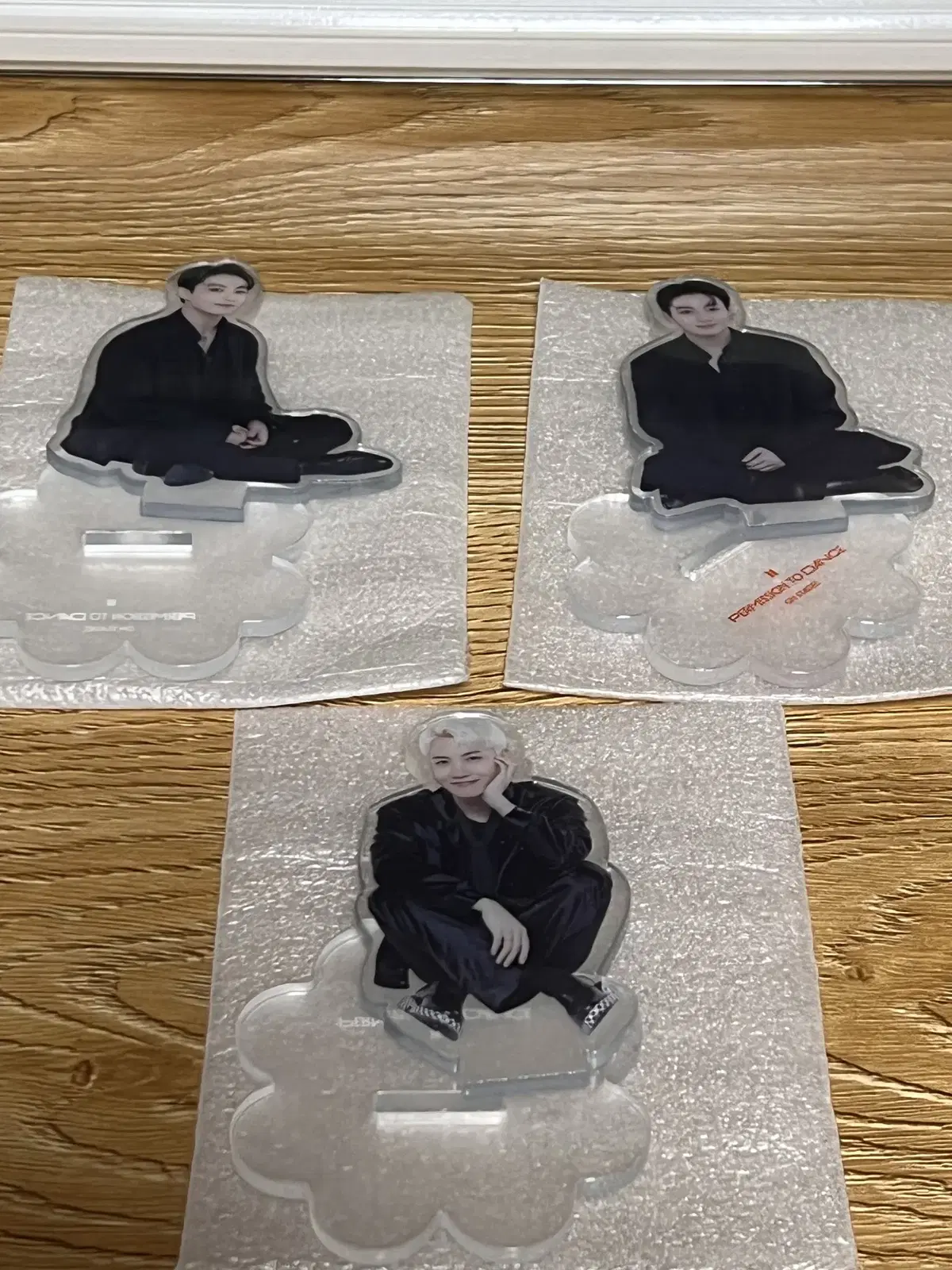 bangtan btspermission bulk acrylic sells (jungkook & hoseok)