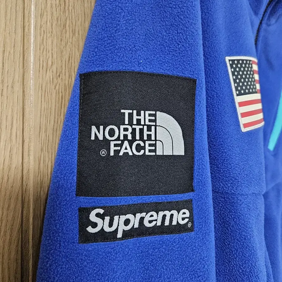 Supreme The North Face Trans Antarctica