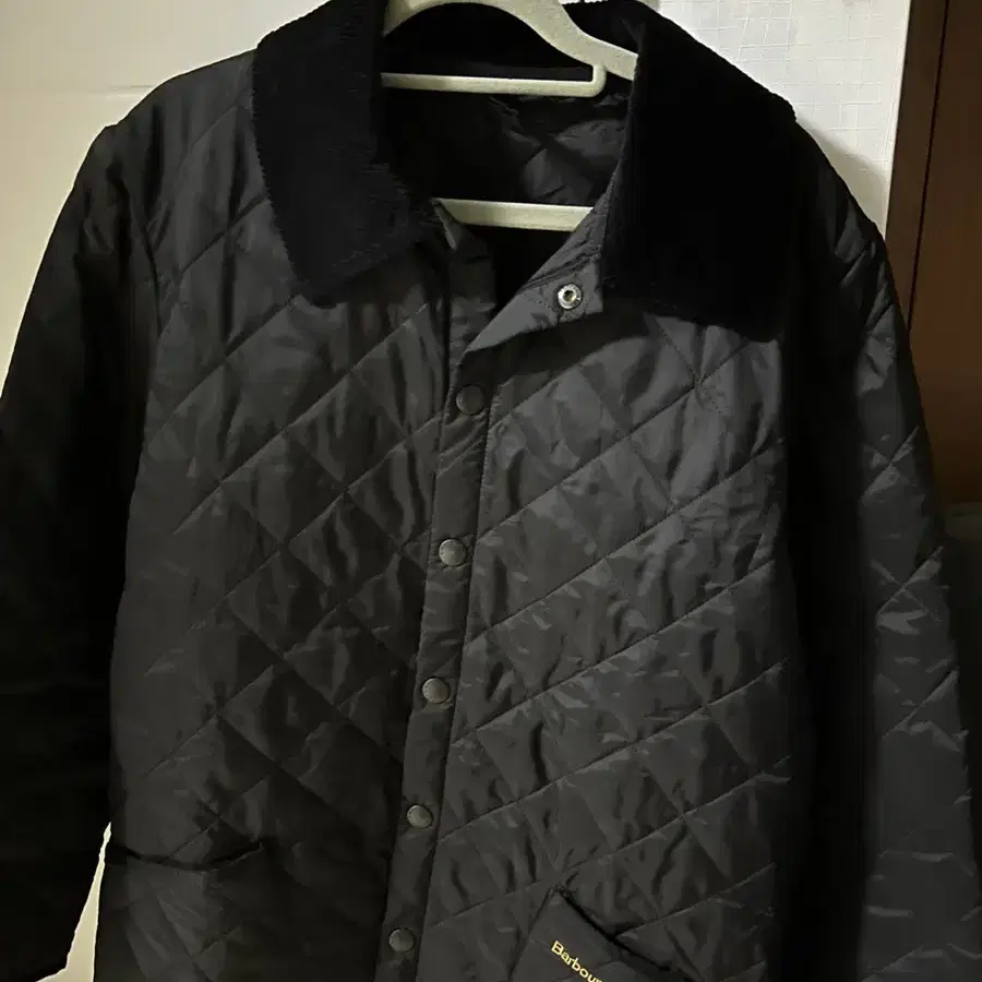 Barbour 퀄팅자켓 한국m사이즈