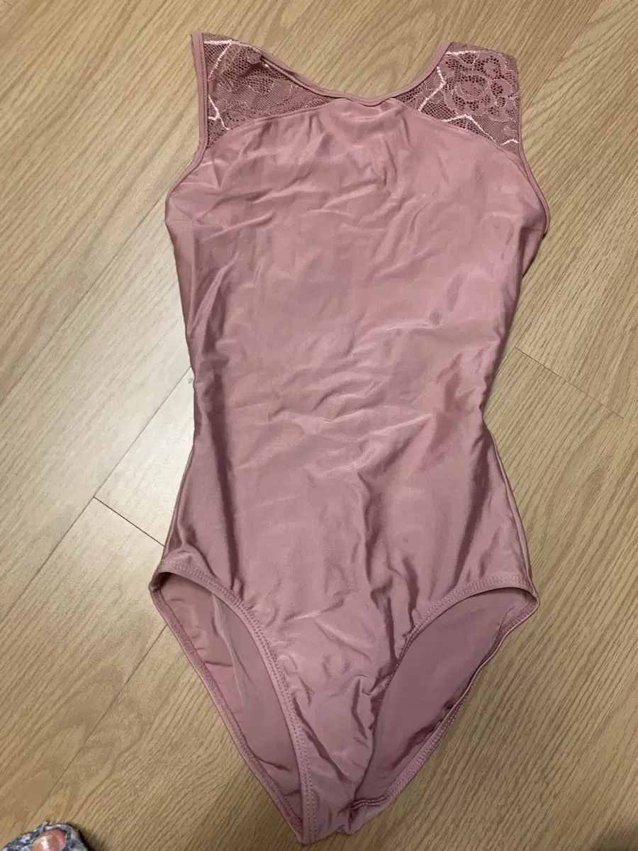 Leotard (lepetto, sodansa)