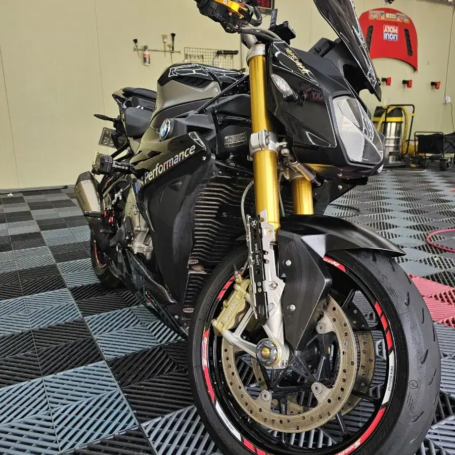 바이크 S 1000R