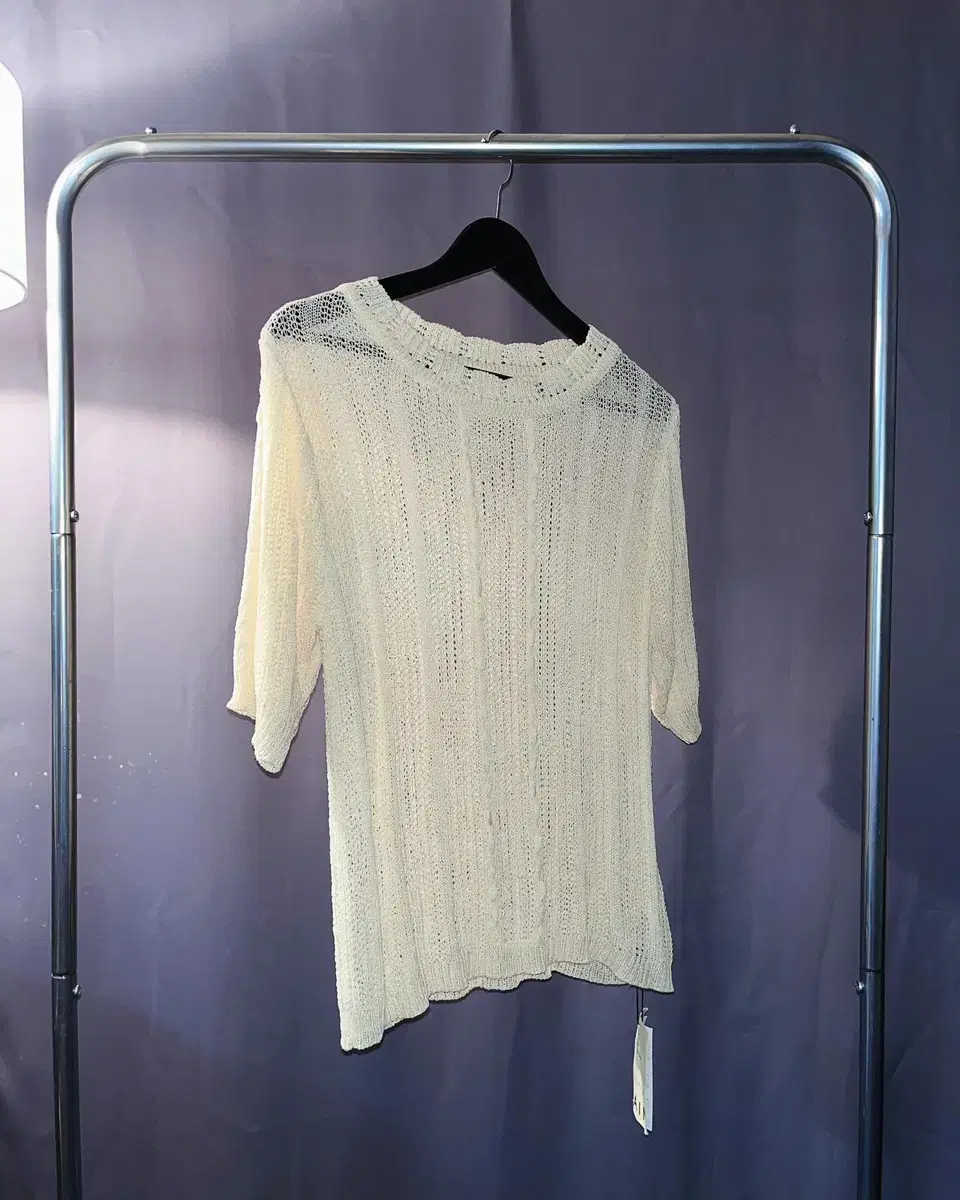 Nain light beige knit tee