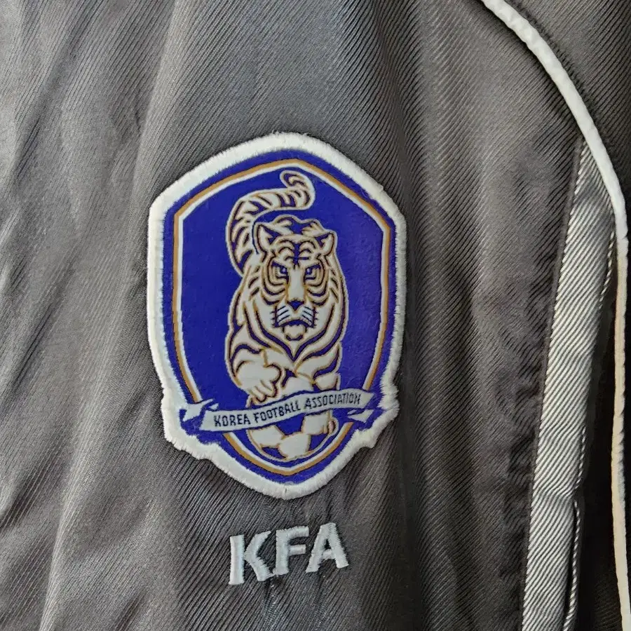 KFA 축구 국가대표 덥바패딩 105size 팝니다