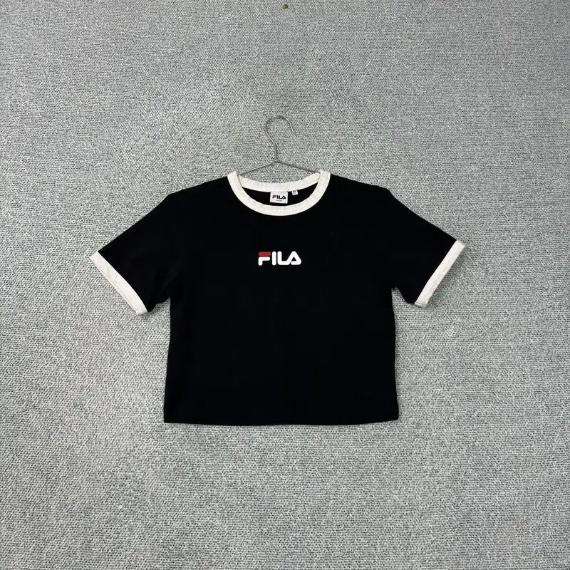 FILA Logo Cropped Short Sleeve Tee M