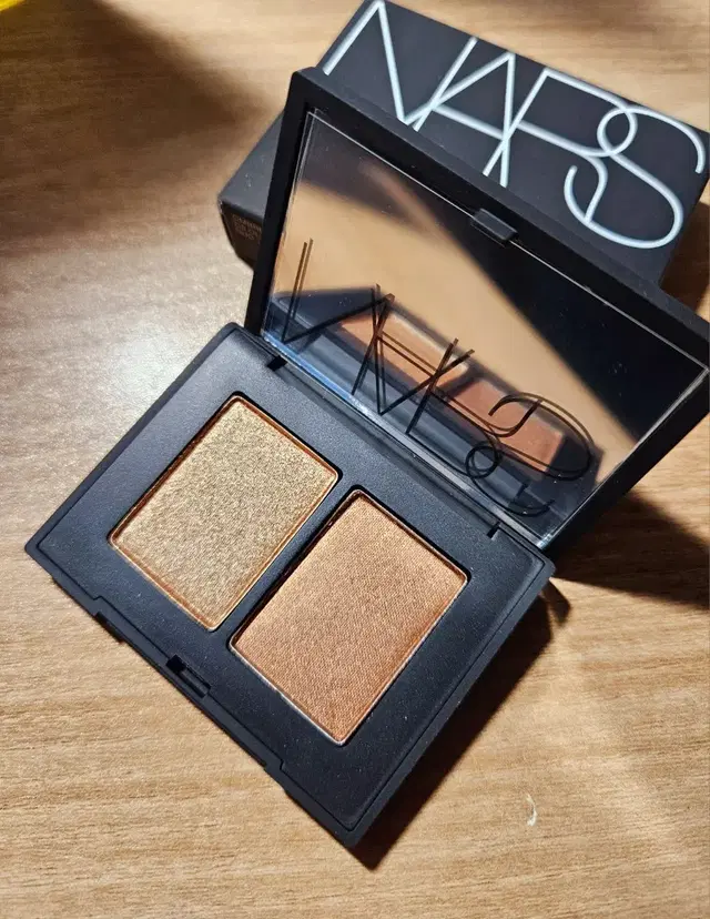 NARS 나스 이졸데 아이섀도우