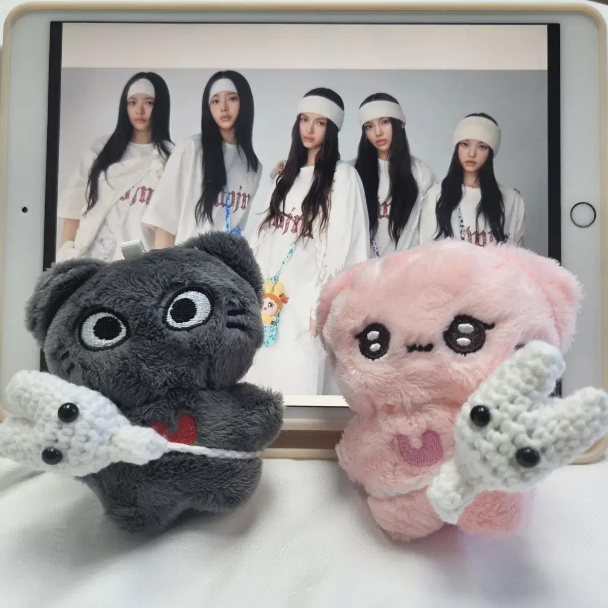 New Jeans 10cm Knitting lightstick Palm Bunny River Rabbit