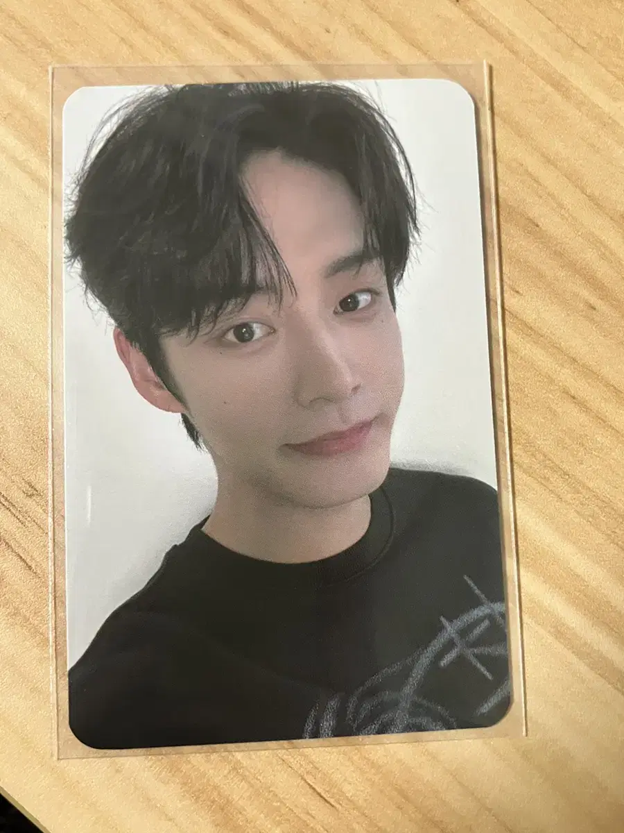 ZB1 zerobaseone kim jiwoong Romantic Crown photocard WTS