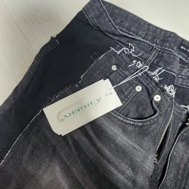 써저리 Surgery 30 jeans 'washed black L