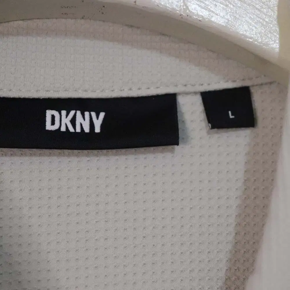 dkny 남성100~105 반팔티셔츠 구제렐라uf902