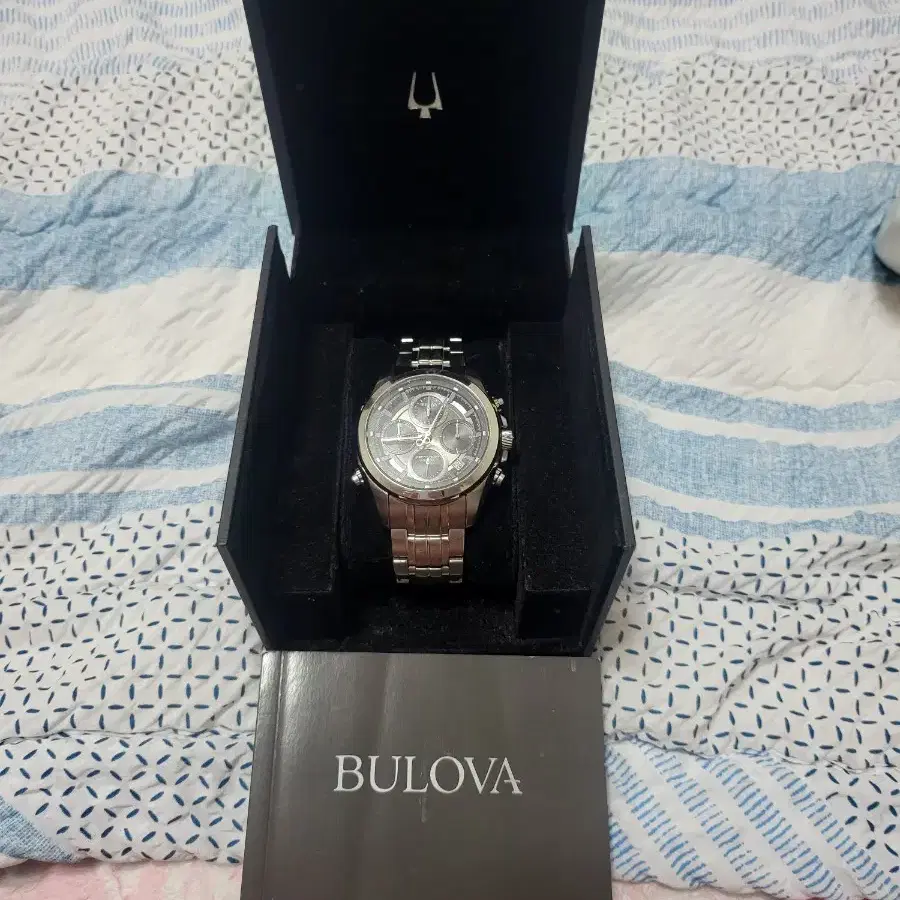 BULOVA 메탈시계 96B260 쿼츠실버 워치