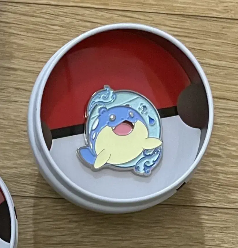 Pokémon pop up Pokémon Store sells Dagoleo badges