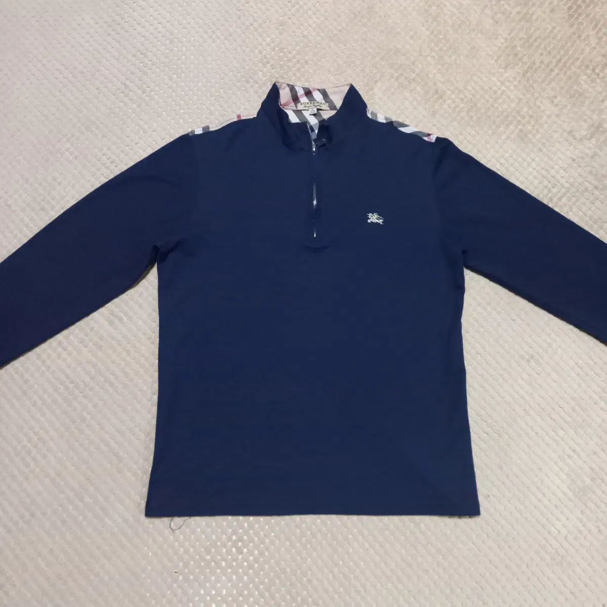 (L) Burberry Vahn Zip-up Long Sleeve Tee