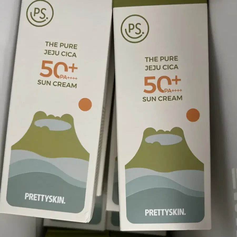 (새상품) 정가 만오천 프리티스킨 제주 선크림 50ml(SPF50+)