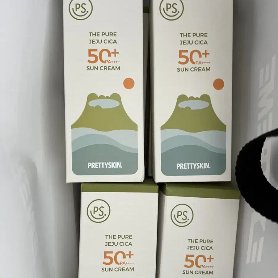 (새상품) 정가 만오천 프리티스킨 제주 선크림 50ml(SPF50+)