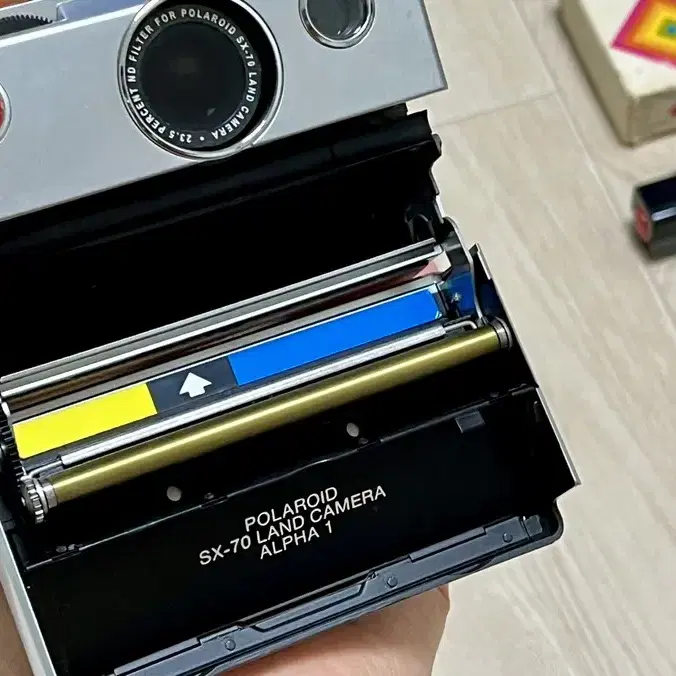 폴라로이드 카메라  SX-70 알파1 풀박스 초레어템