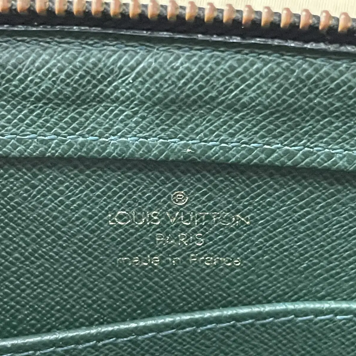 진품 / Louis Vuitton / 루이비통 타이가 레더 포쉐트 바이칼