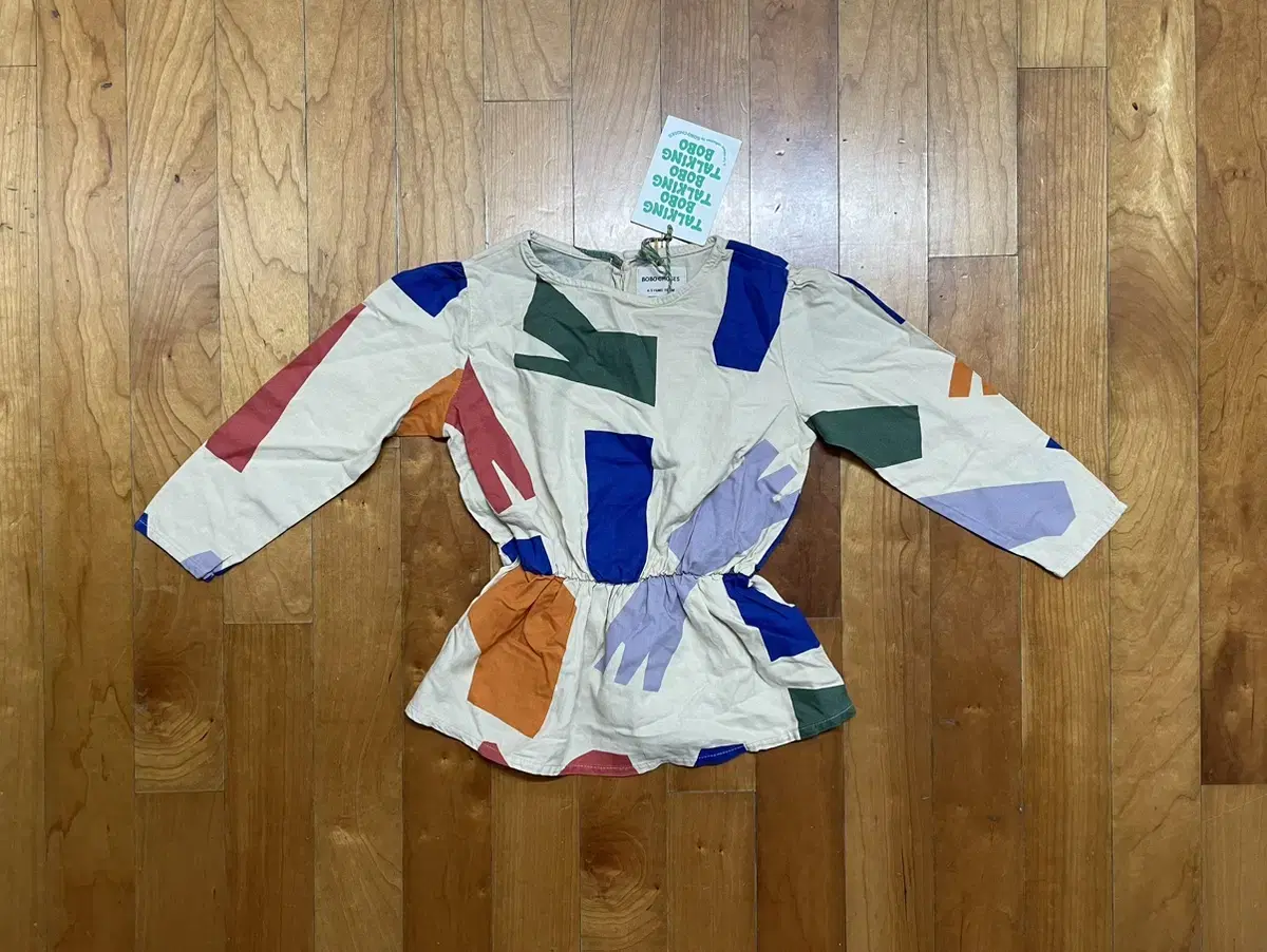 [New Product with a Tag] Boboshoes Girls' Geometric Blouse (4-5Y)