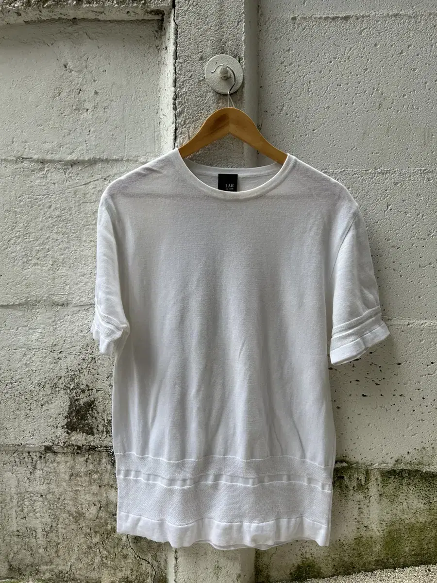 Washable wrap white color cotton knit round T-shirt 100size