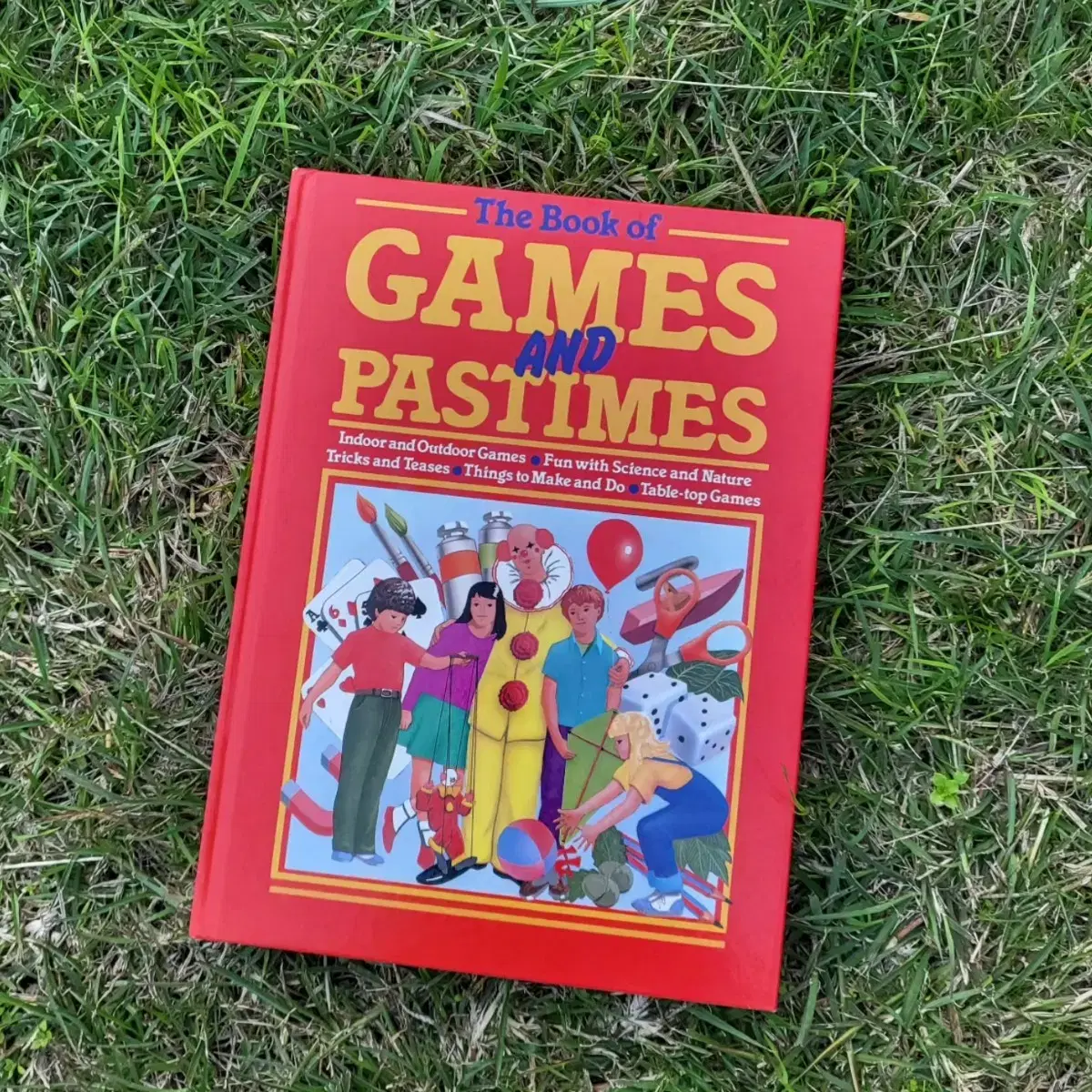 호주 빈티지책 빈티지북 Games and Pastimes