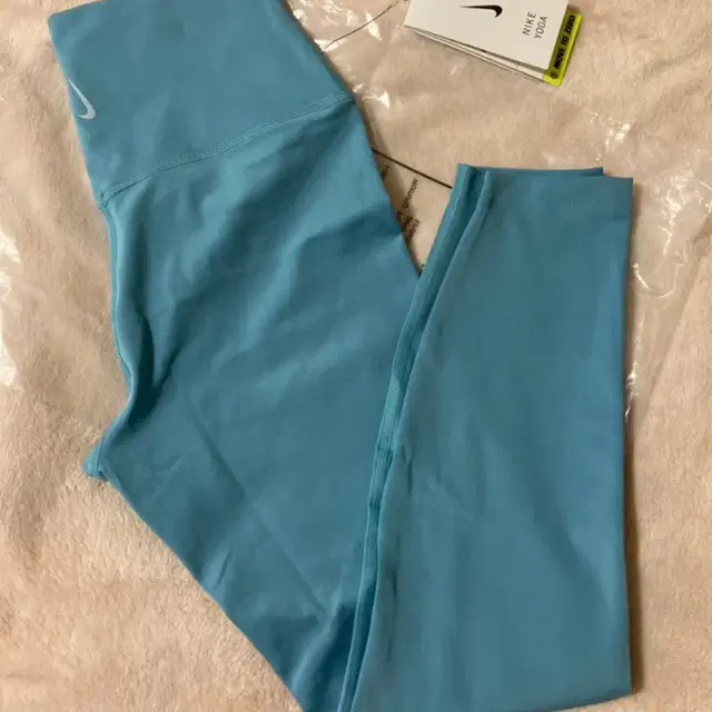 NIKE YOGA 7/8 TIGHTS 나이키요가 레깅스 (새제품)