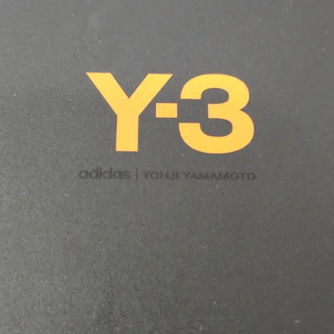 요지야마모토, Y-3 255