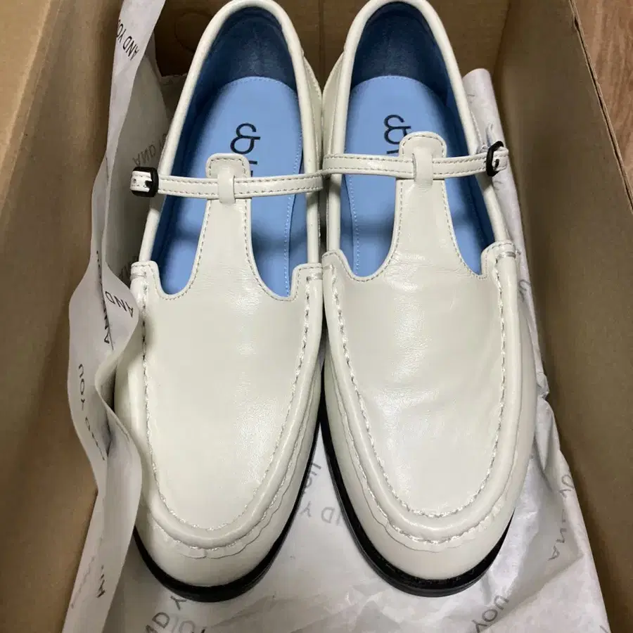 새상품)앤유 andyou olle leather loafer_white