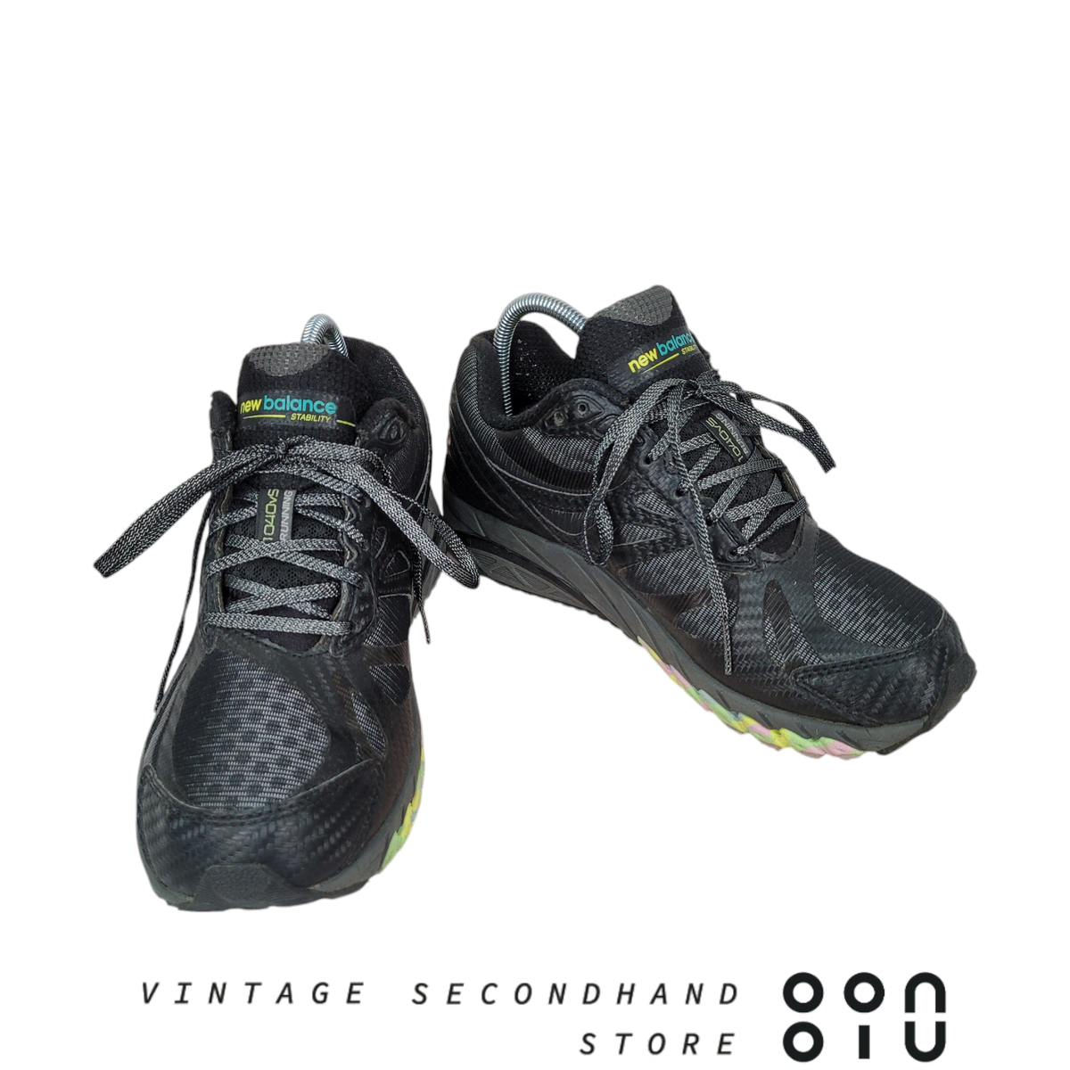 [230] NEW BALANCE 뉴발란스 1040V5