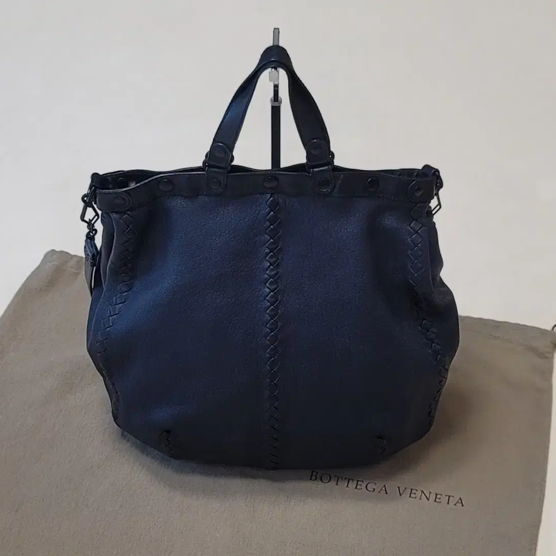 [정품] 보테가 베네타 Bottega veneta 인트레치아노 호보 토트