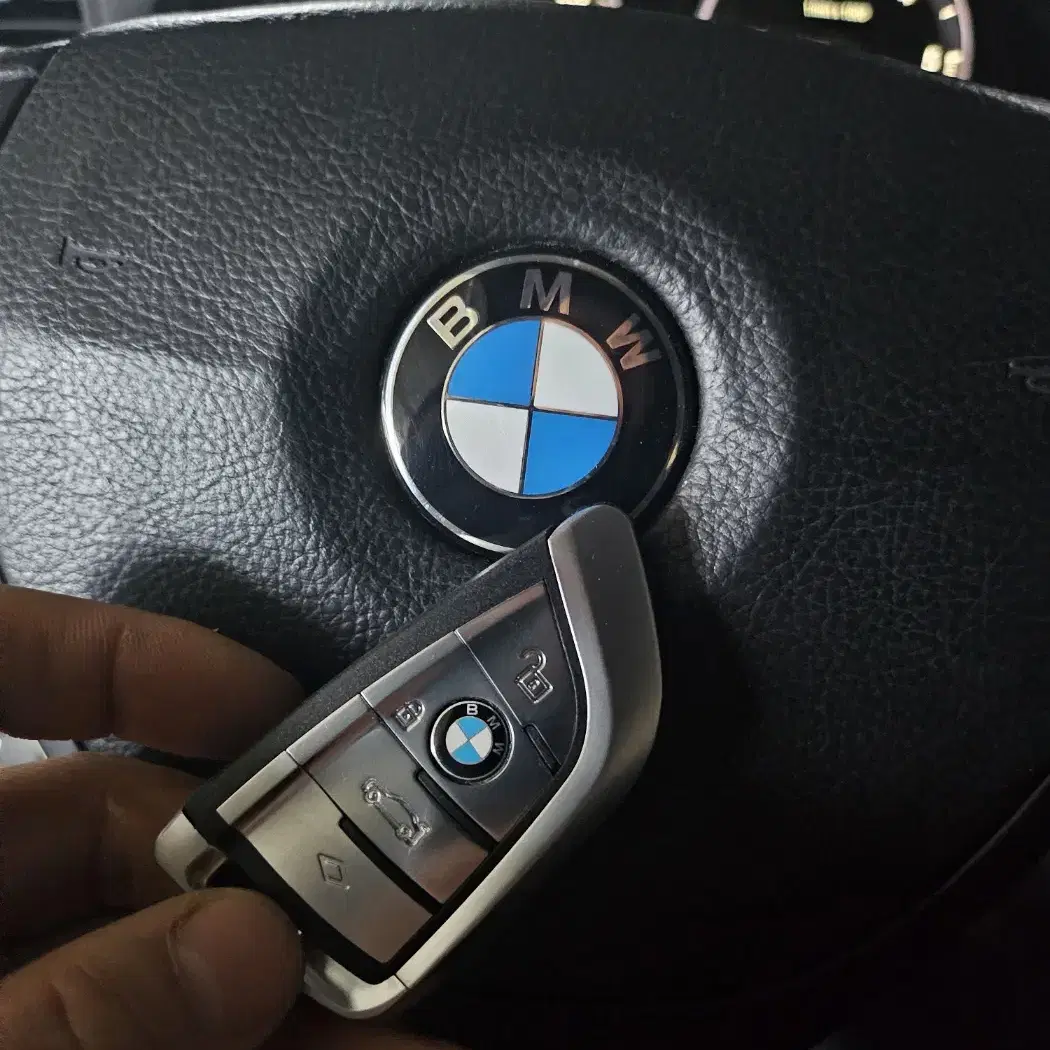 BMW G바디 가성비 좋은 최신형 칼키 칼날 스마트키 키만 추가 제작