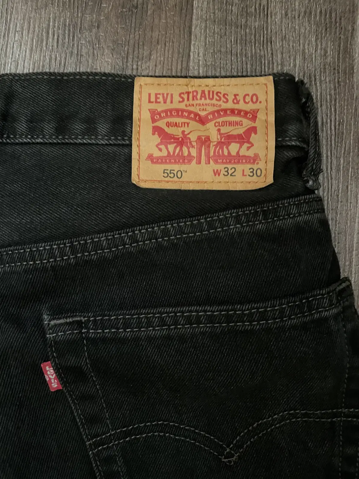 [W32L30] Levi's 550 Black Denim Jeans