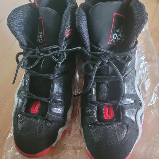 아디다스 크레이지8 DAMIAN LILLARD 270 US9