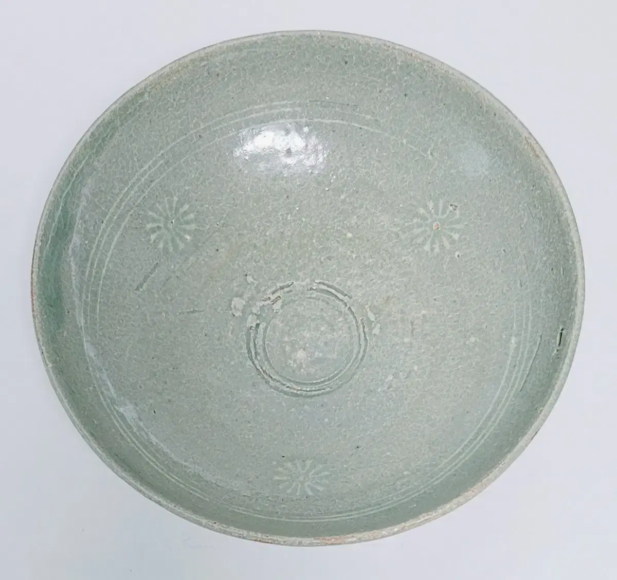 (No. 77) Gori celadon and white celadon Gugakgukhwamun Foot