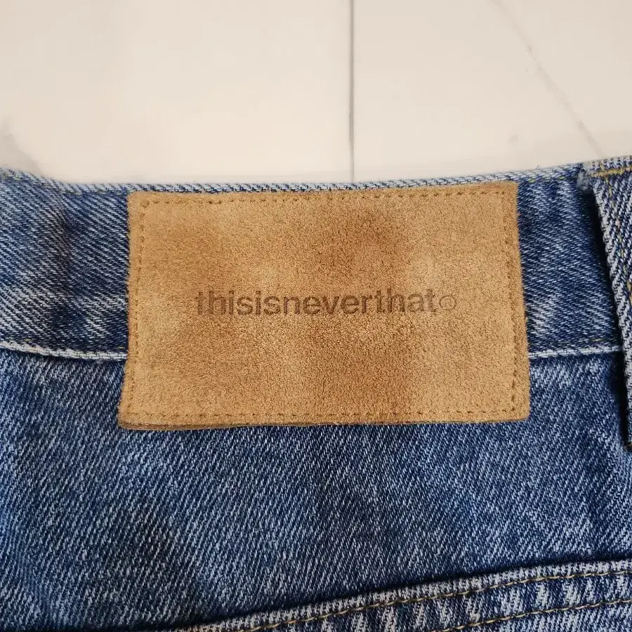 [S]THISISNEVERTHAT Washed Easy Jean